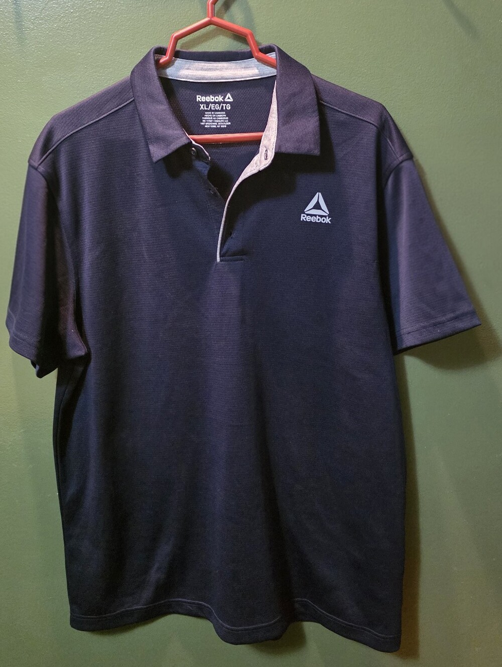 Men's XL Reebok Performance Polo Short Sleeve Shirt - Navy with Gray Contrast